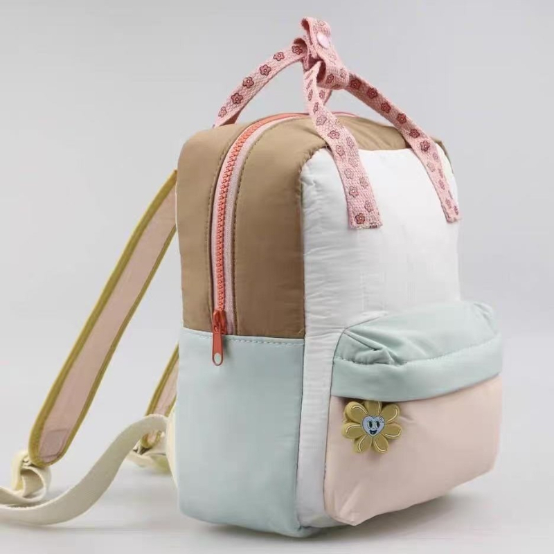 Cute Dopamine Color Blocking K - Kids Outdoor Backpack recension och pris